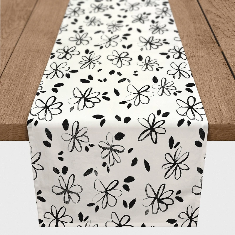 Floral Pattern Indoor/Outdoor Table Runner