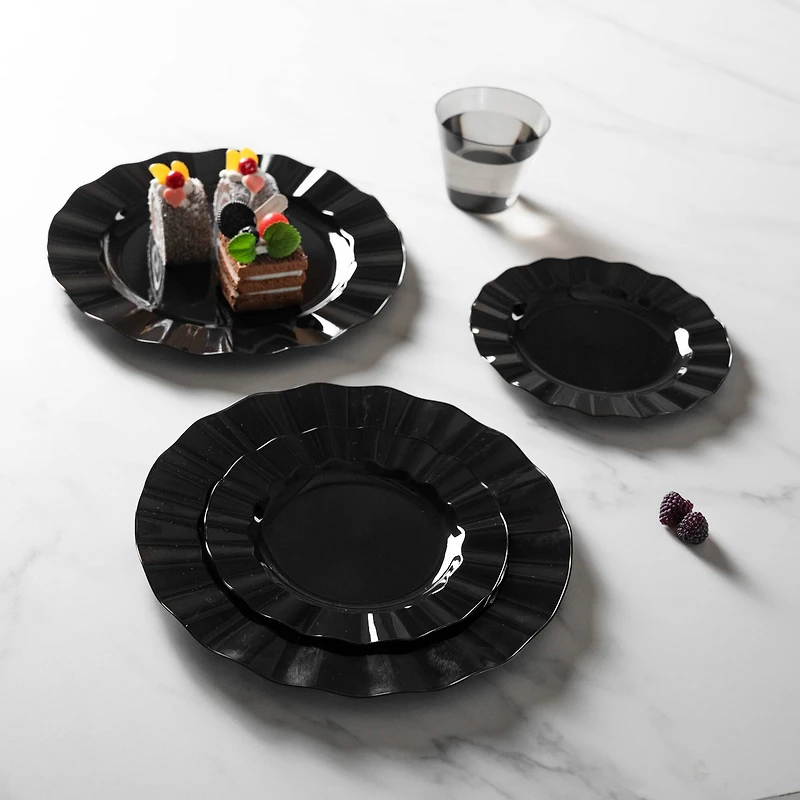 Black Wavy Plate Value Pack by Celebrate It™