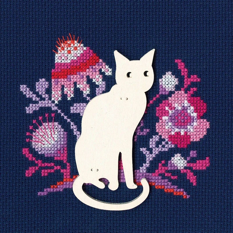 RTO Cat with Pink Flowers Cross Stitch Kit