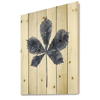 Designart - Navy Blue Chestnut Leaf