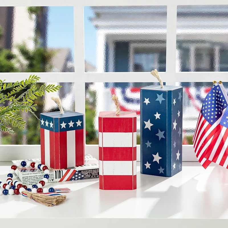Glitzhome® Wooden Patriotic America Firecracker Table Décor Set