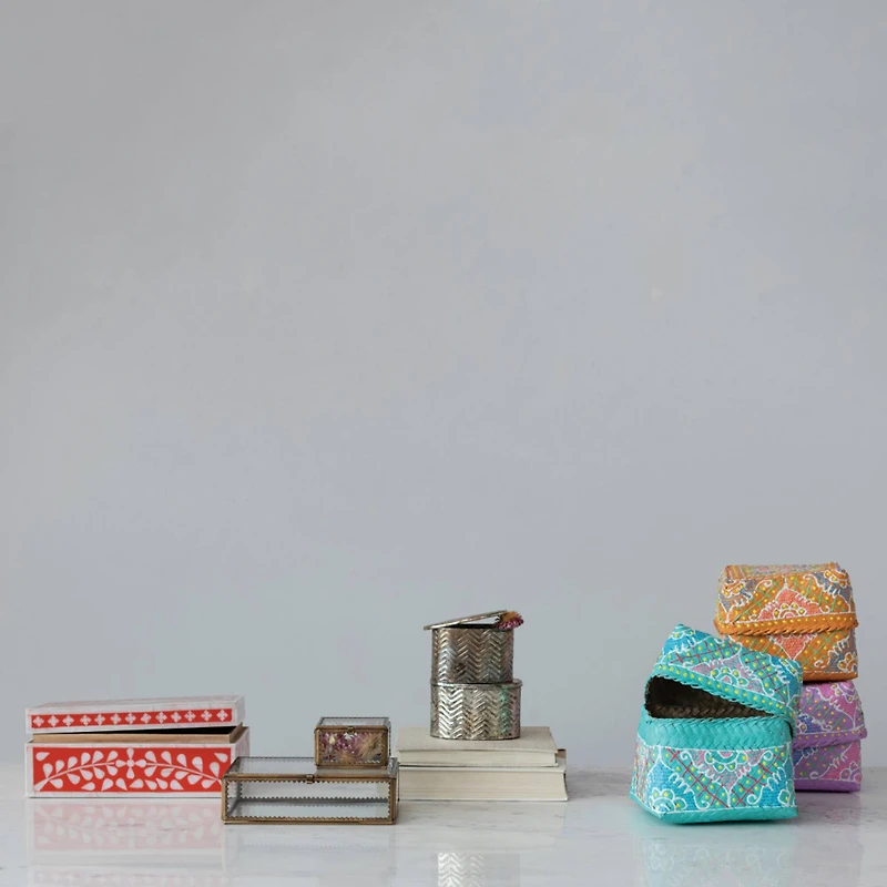 Hello Honey® 7" Antique Finish Brass and Glass Display Box with Scalloped Edges