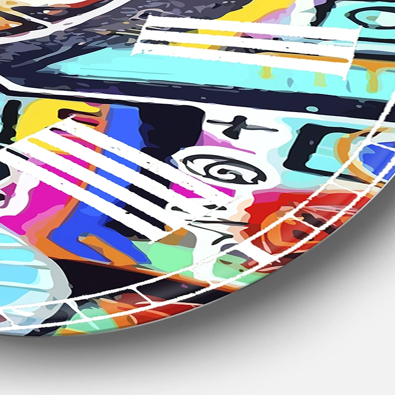 Designart 'Peacock Love Shimmy Large Modern Wall Clock