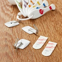 Command™ Wire Hooks