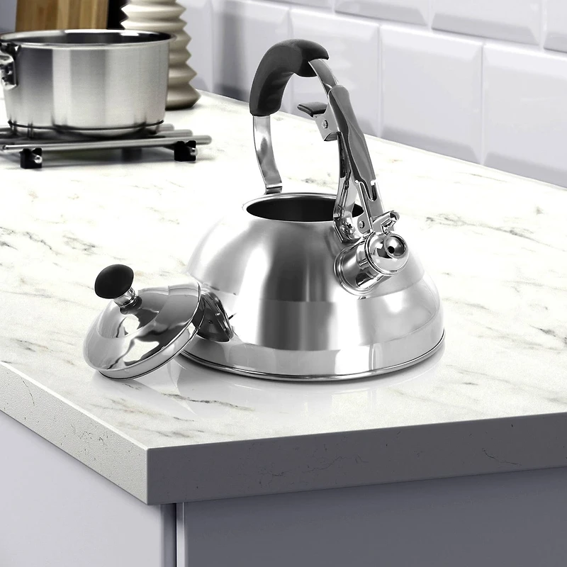 MegaChef 2.7L Brushed Silver Stovetop Whistling Kettle