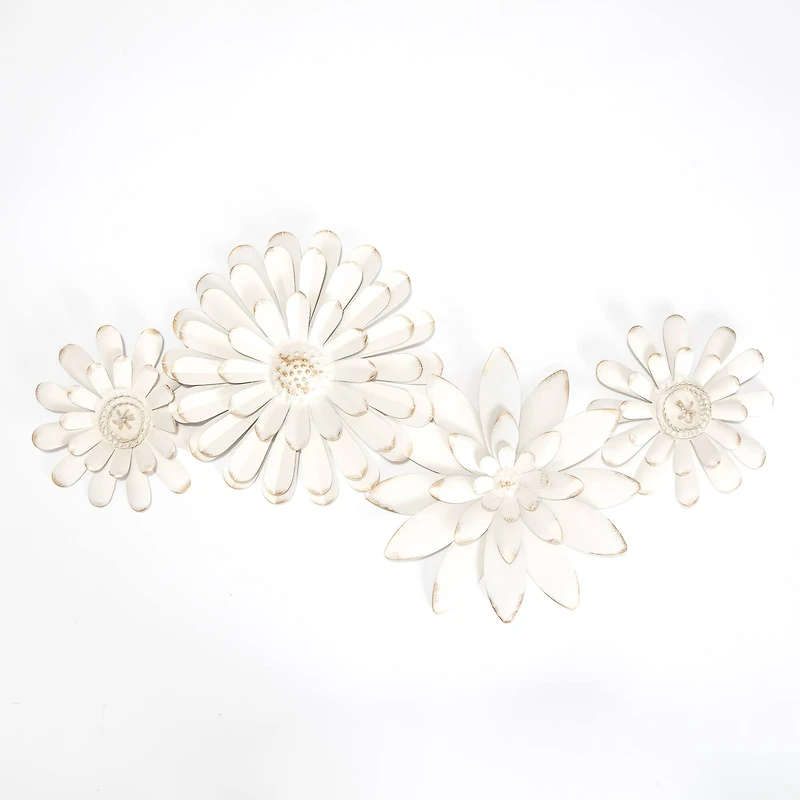 Fetco Mambas White Floral Chain Metal Wall Art