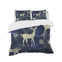 Designart 'Raindeer With Christmas Snowflakes' Animals Bedding Set