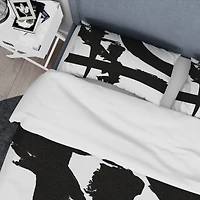 Designart 'Black & White Crossing Paths I' Geometric Bedding Set