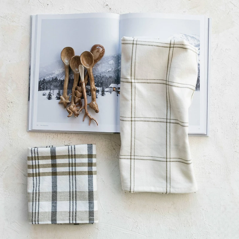 Hello Honey® 28" White & Green Plaid Stonewashed Cotton Tea Towel Set