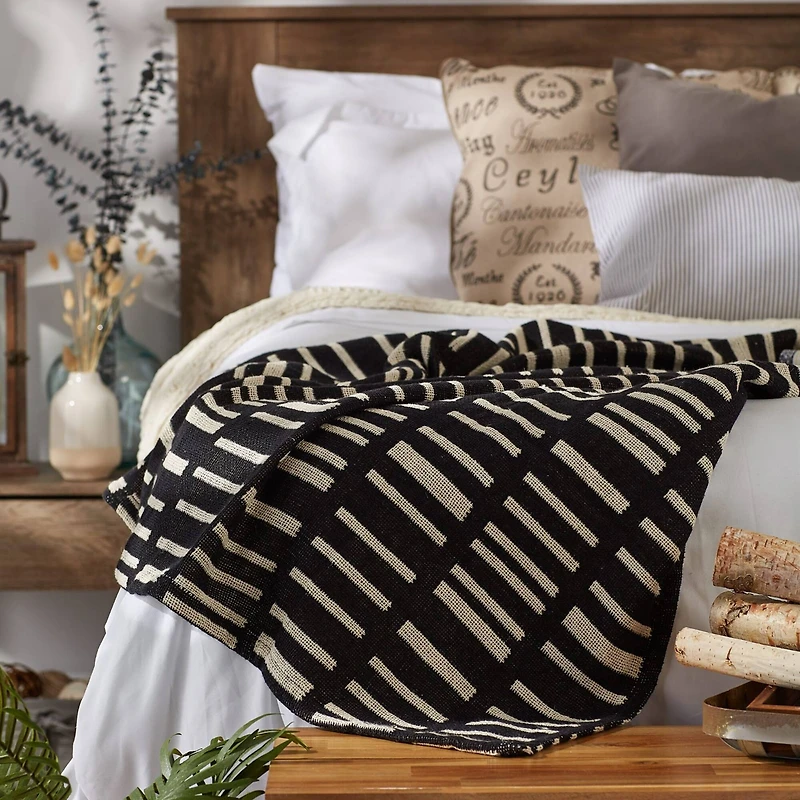 DII® Black Urban Jacquard Throw