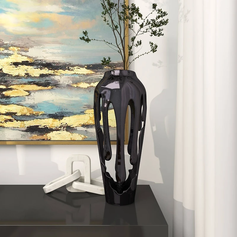 19" Black Aluminum Drip Vase with Melting Designed Body