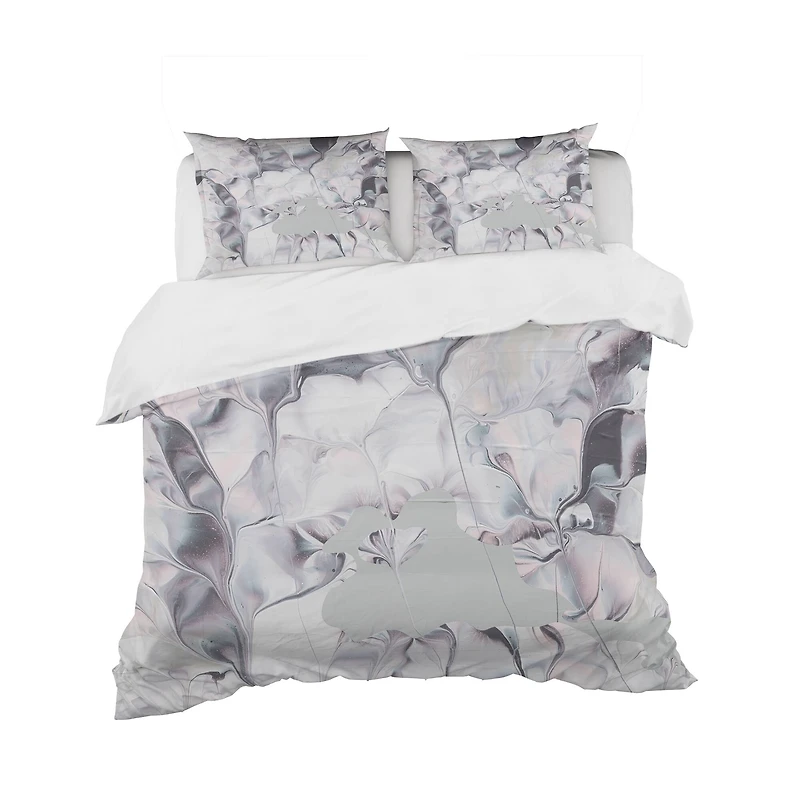 Designart 'Light and Shadow III' Geometric Bedding Set