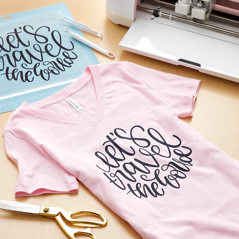 BELLA+CANVAS® Women's Short Sleeve V-Neck T-Shirt