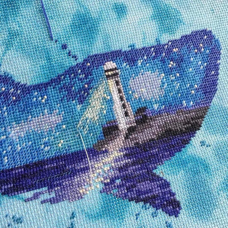 Oven Animal Worid Whale Cross Stitch Kit