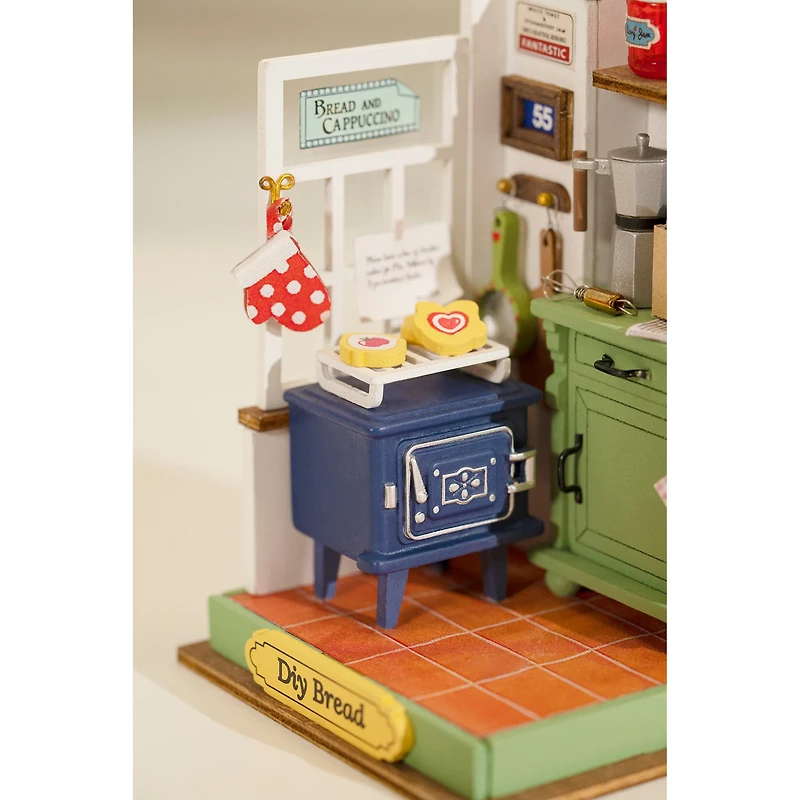 Rolife® Afternoon Baking Time DIY Miniature Kit