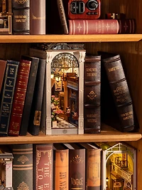 Rolife® Arcade Dating DIY Book Nook Shelf Insert Kit