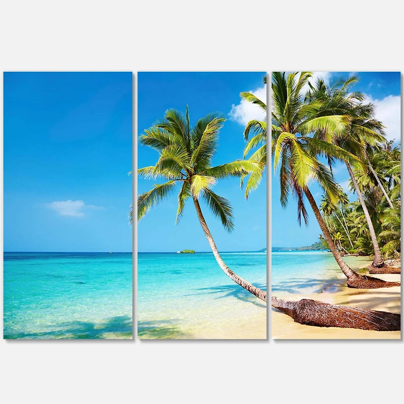 Designart - Tropical Beach