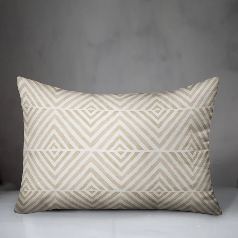 Cream Diamond Pattern Throw Pillow