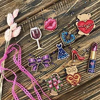 Wonderland Crafts Novelty Embroidery Blanks Set