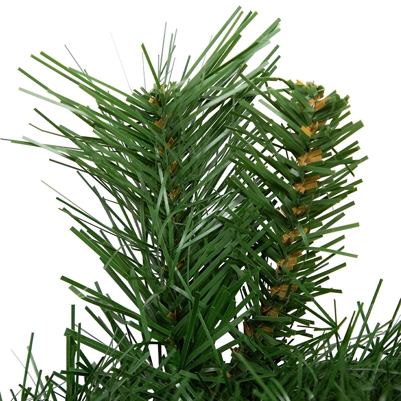 24" Dakota Red Pine Artificial Wreath with Pinecones