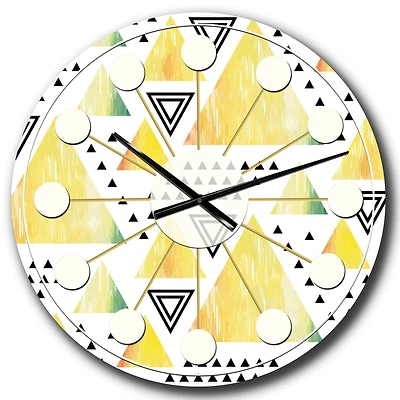 Designart 'Triangular Retro Design Iv Mid-Century Modern Wall Clock