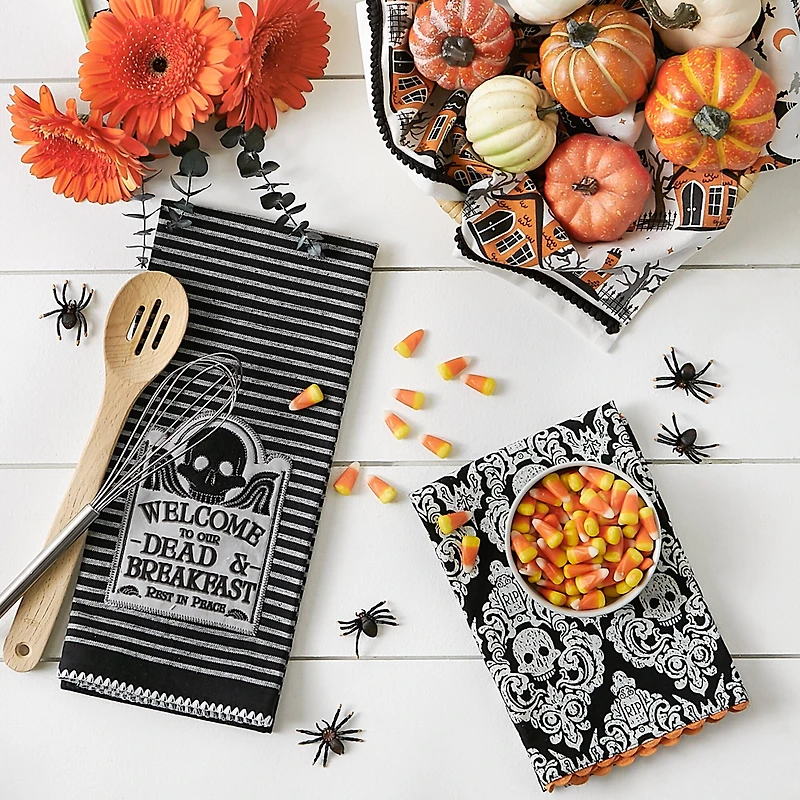 DII® Haunted Hallow Embellished Dishtowel Set
