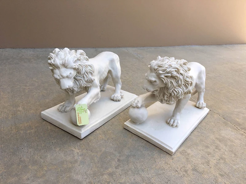 16" Regal Lion Statue Set