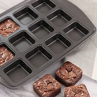 Gibson Baker's Friend Gray 12 Cup Nonstick Steel Brownie Pan
