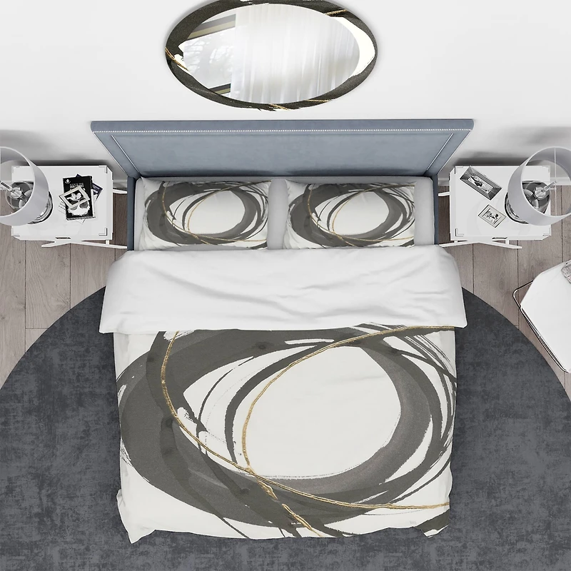 Designart 'Gold Glamour Circle IV' Geometric Bedding Set