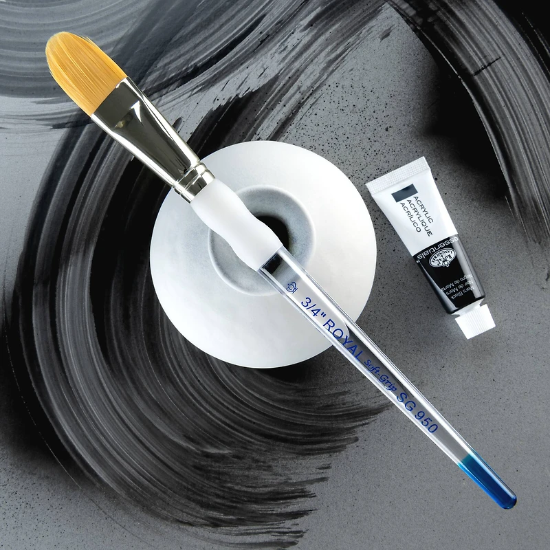 Soft-Grip Golden Taklon Oval Wash Brush, 3/4"