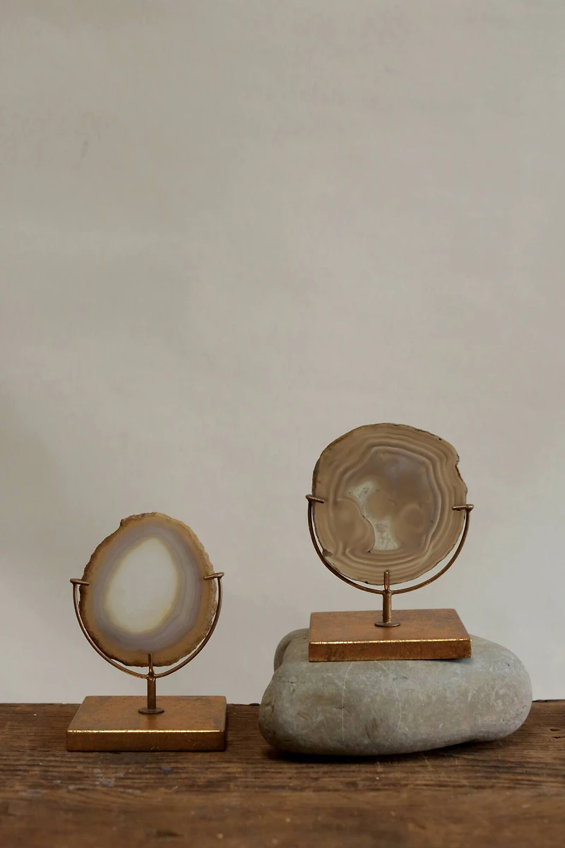 Hello Honey® Natural Agate Decor On Stand (Each One Will Vary)