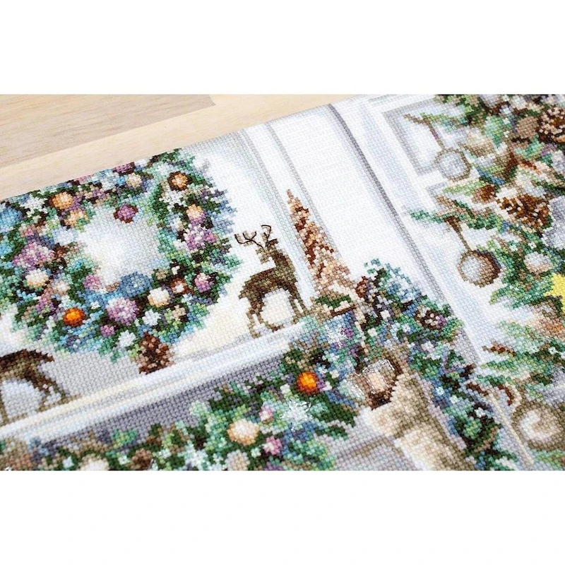 Luca-S Christmas Interior Counted Cross Stitch Kit