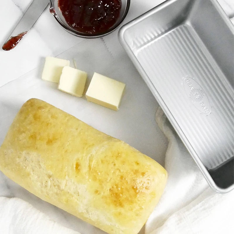 USA Pan® Small Seamless Bread Loaf Pan