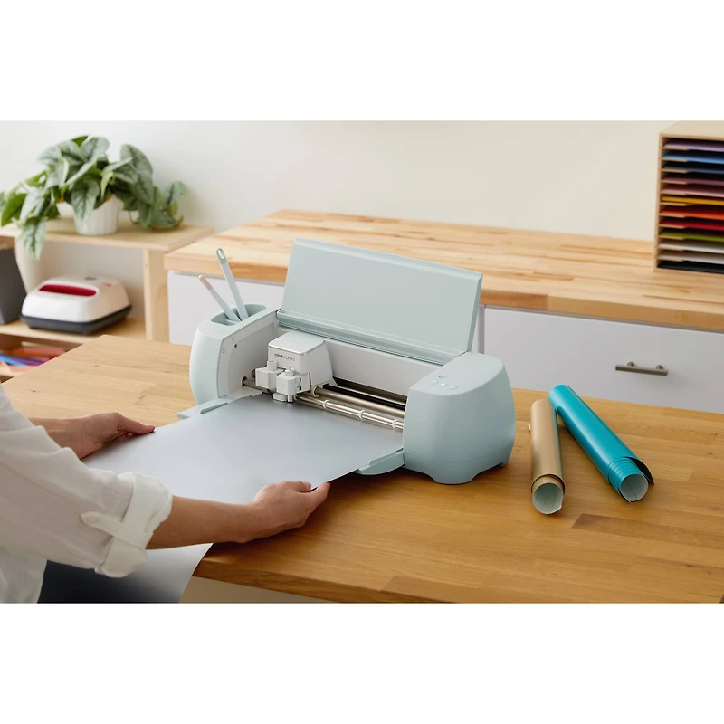 Cricut® Permanent Smart Vinyl™ Matte Metallic