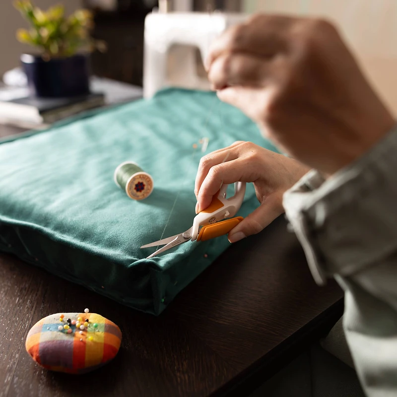 Fiskars® Total Control® RazerEdge™ Scissors