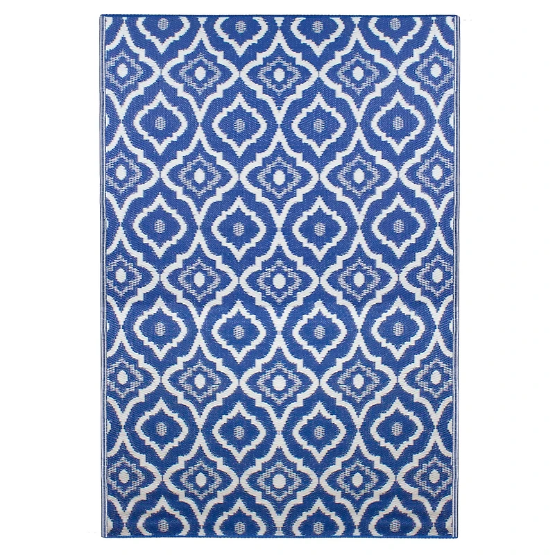 Blue & White Geometric Rectangular Outdoor Area Rug, 4ft. x 6ft.