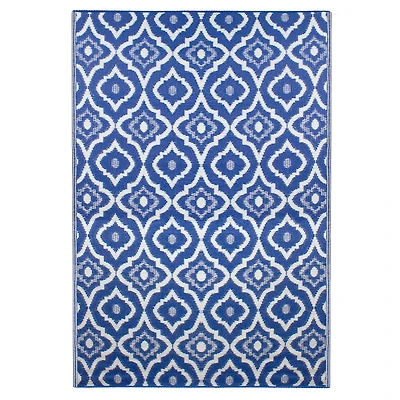 Blue & White Geometric Rectangular Outdoor Area Rug, 4ft. x 6ft.