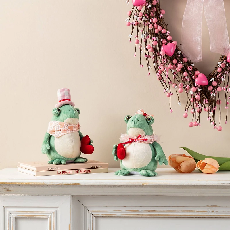 Glitzhome® Valentine's Frog Couple Figurine Set