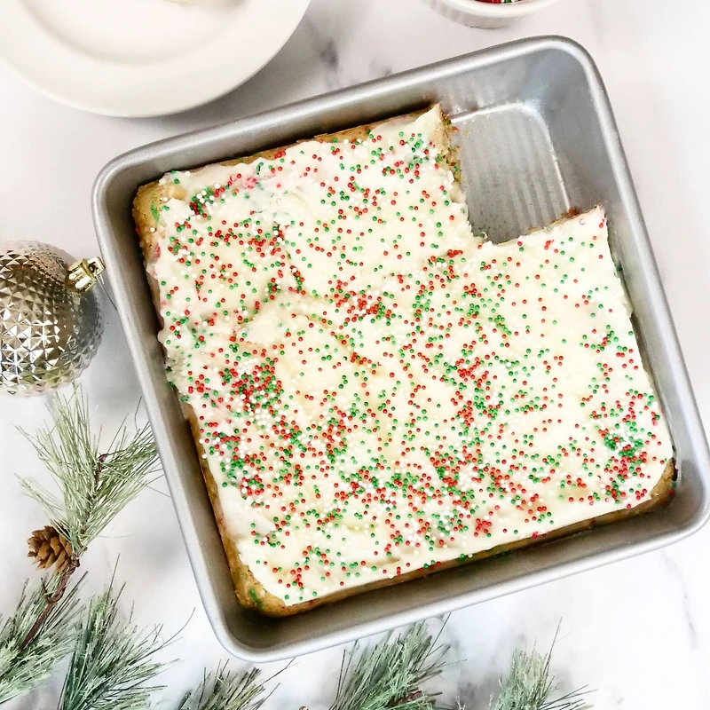 USA Pan® 8" Seamless Square Cake Pan