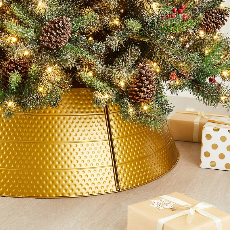 Glitzhome® 40.5" Christmas Gold Hammered Metal Tree Collar