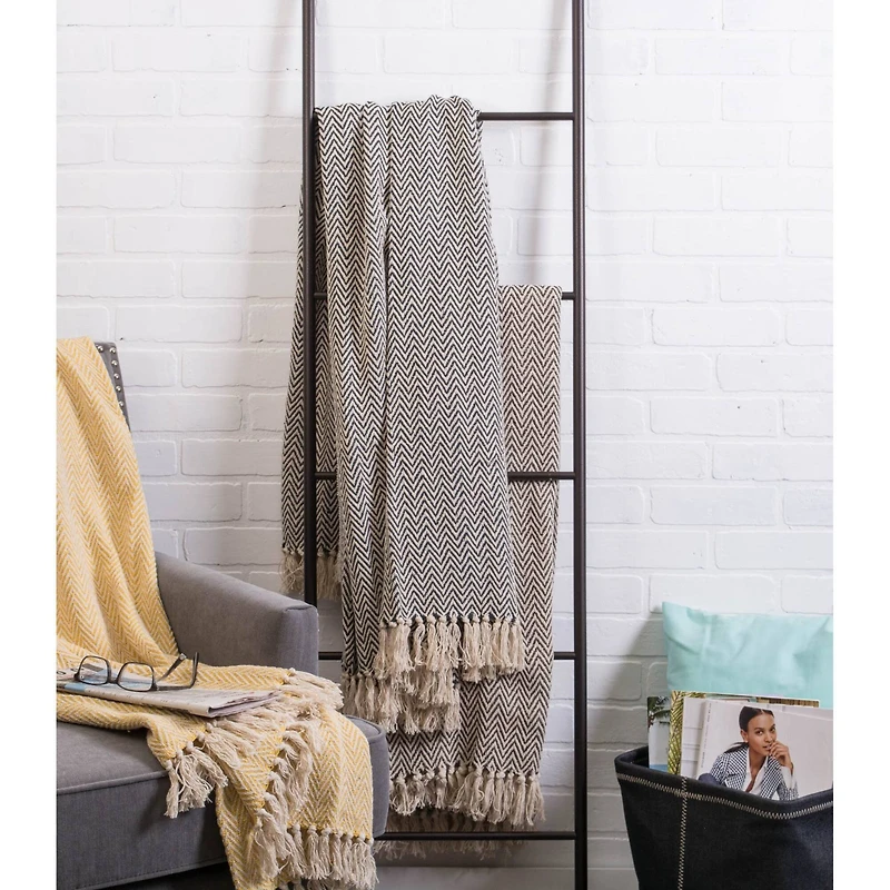 DII® Tango Red Chevron Handloom Throw