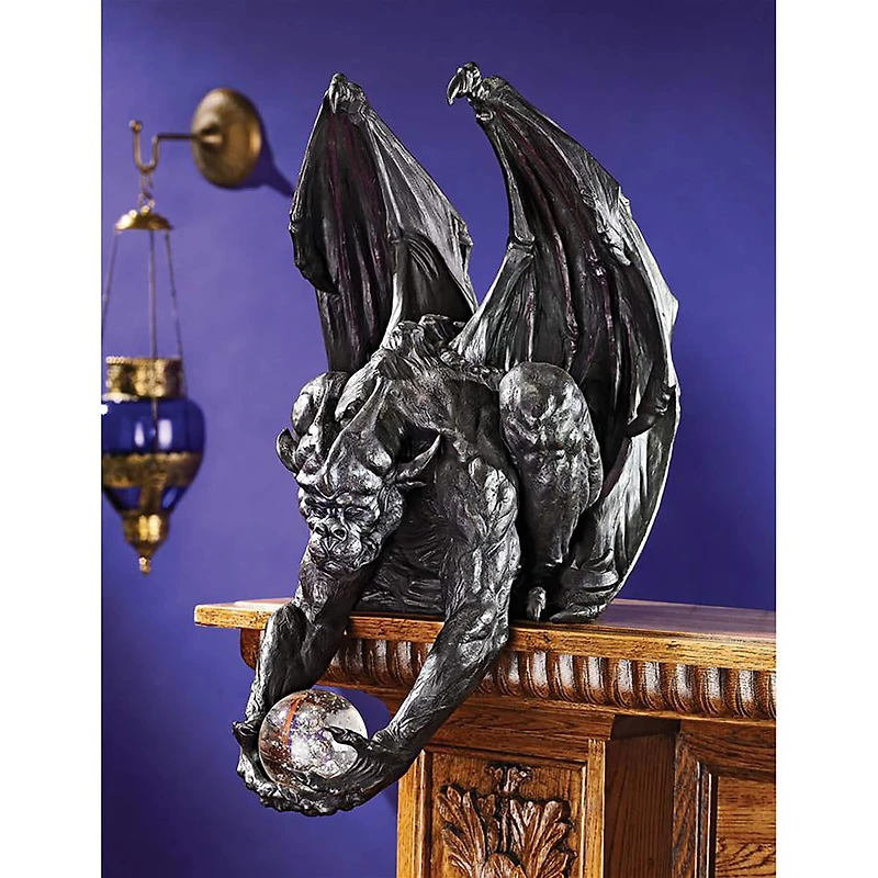 Design Toscano Clutch, Keeper of the Mystic Orb Gargoyle Sitter Statue