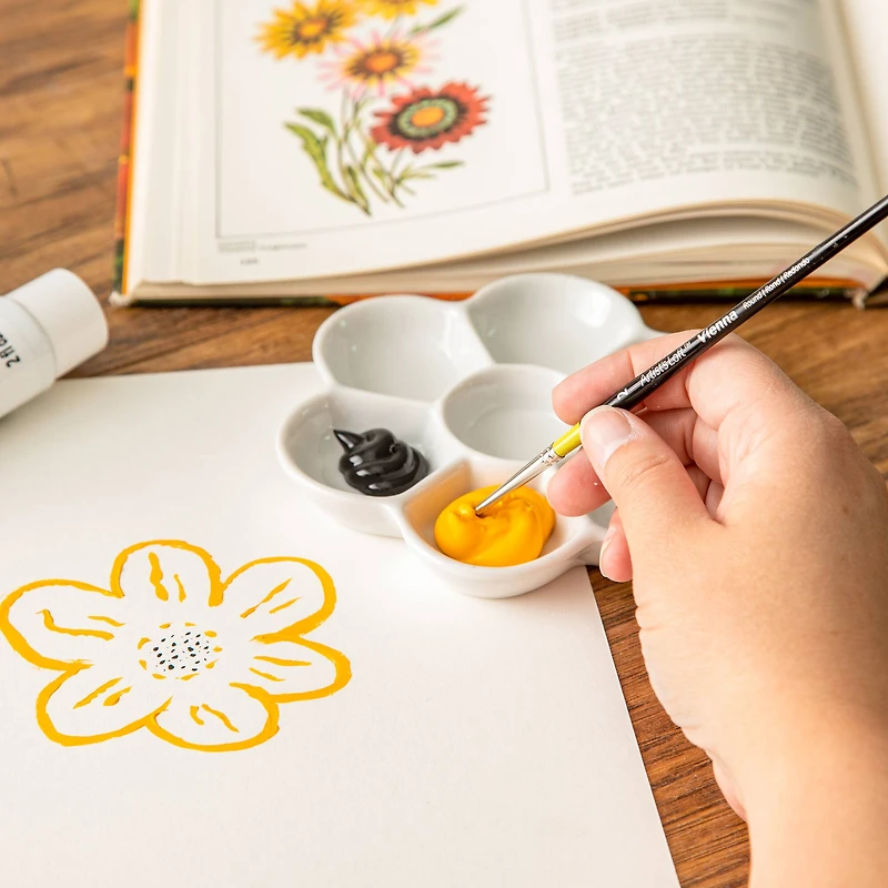 Golden Taklon Short Handle Round Brush by Artist's Loft™ Vienna