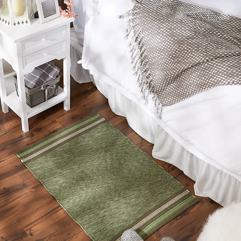 DII® Modern Stripe Variegated Handwoven Recycled Yarn Rug