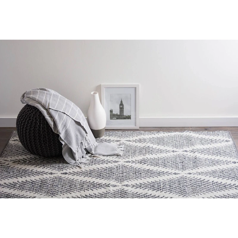 DII® Gray Diamond Hand-Loomed Rug, 2ft. x 3ft.