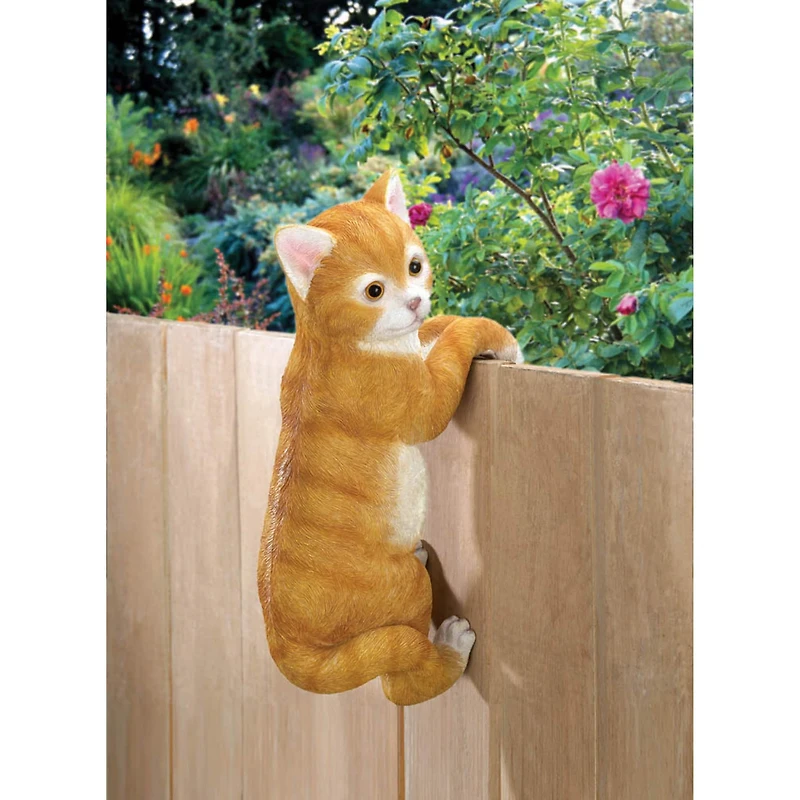 11" Climbing Cat Amber Décor