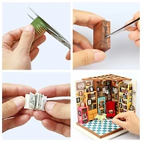 Rolife® Sam's Study DIY Miniature House Kit
