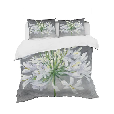 Designart 'Flower Cleome Splash I' Cottage Bedding Set