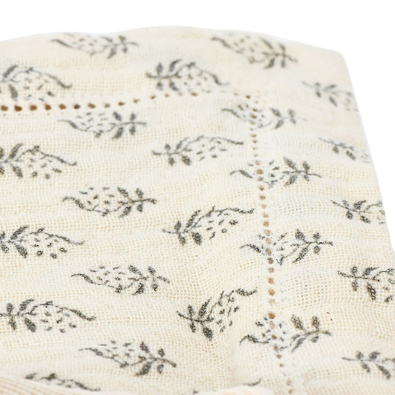 Hello Honey® Charcoal & Cream Floral Print Cotton Napkins, 4ct.