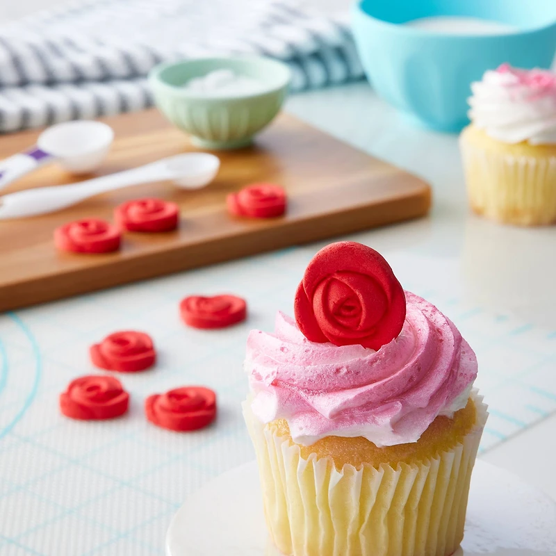 Sweet Tooth Fairy® Red Roses Icing Decorations